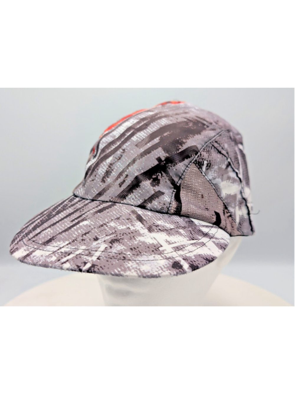 Buff Running Hat Grey & White Lightweight Workout Gorpcore Skater One Size